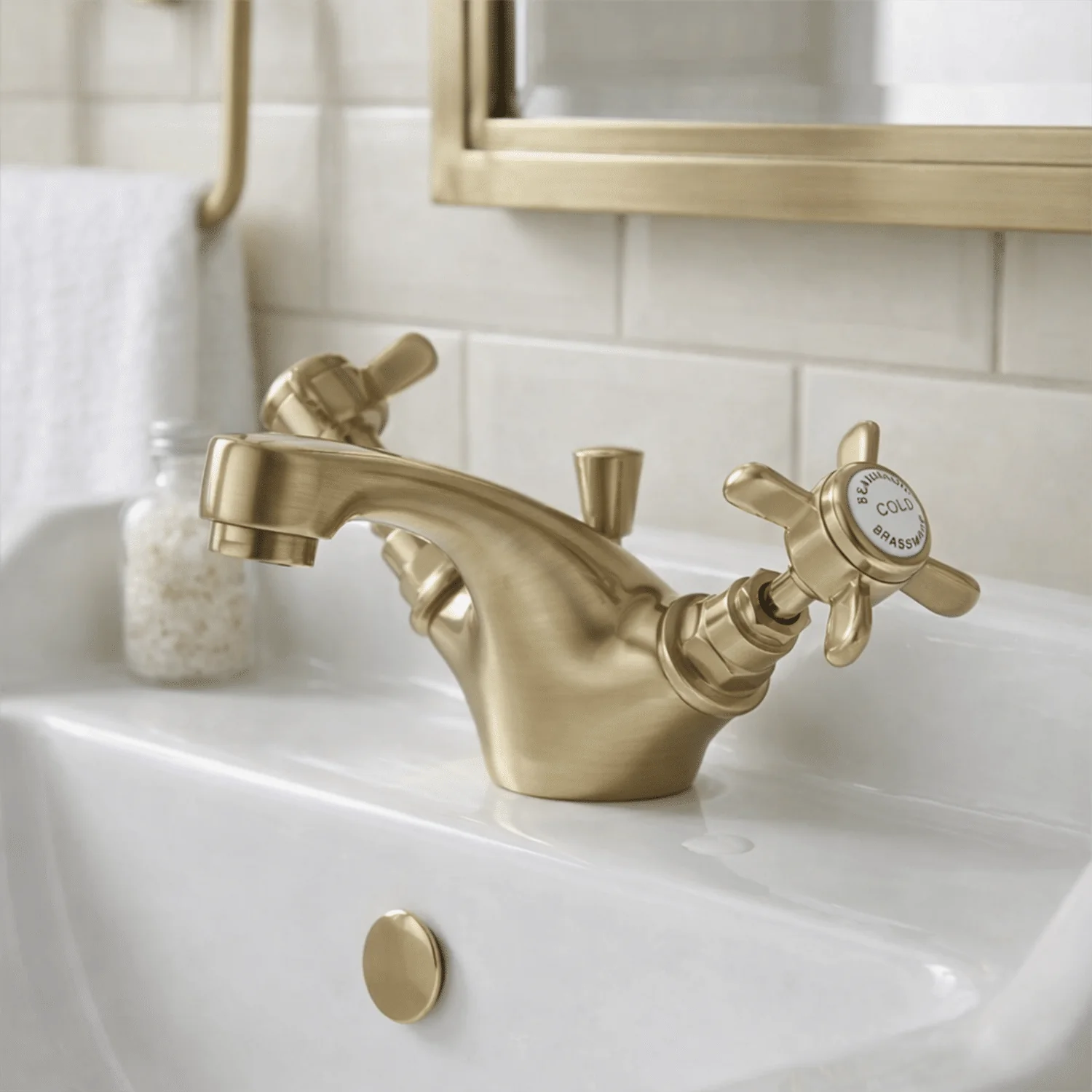 Balterley Hanchurch Traditional Mono Basin Mixer Tap - Chrome or Brushed Brass - Image 2