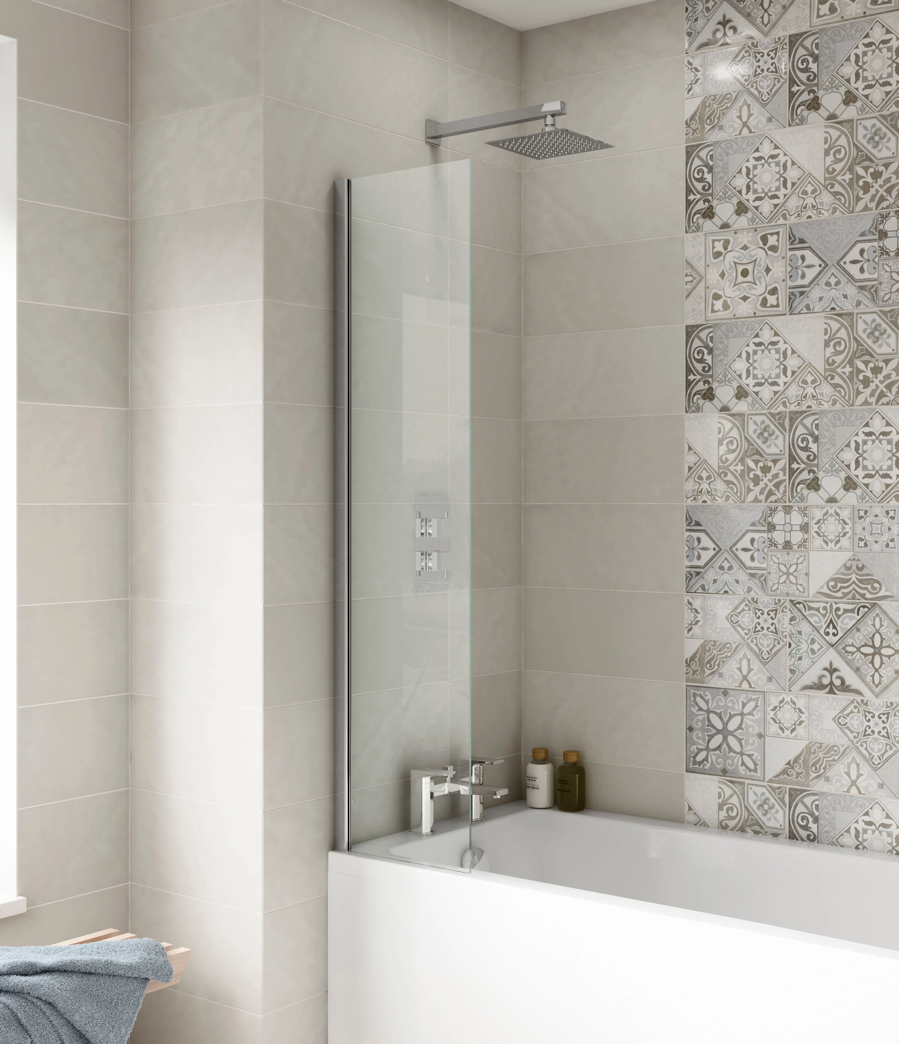 Balterley Modern Fixed 6mm Toughened Safety Glass Reversible Bath Screen, 350mm - Chrome - Image 2