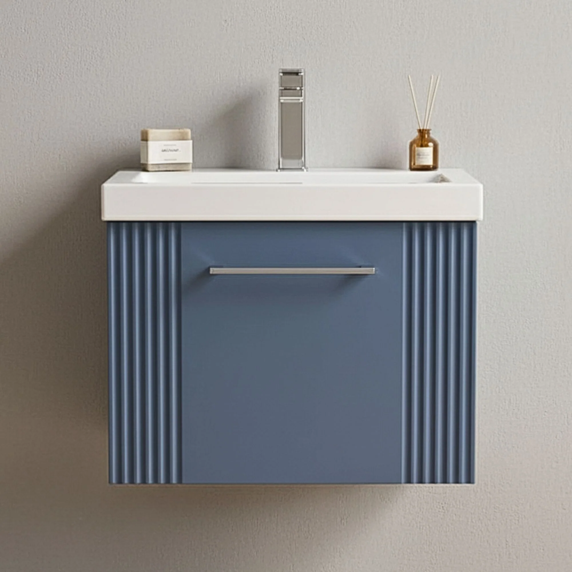Belvide Partial Fluted 1 Drawer Wall Hung Vanity Unit with Mid-Edge 1 Tap Hole Ceramic Basin - Image 10