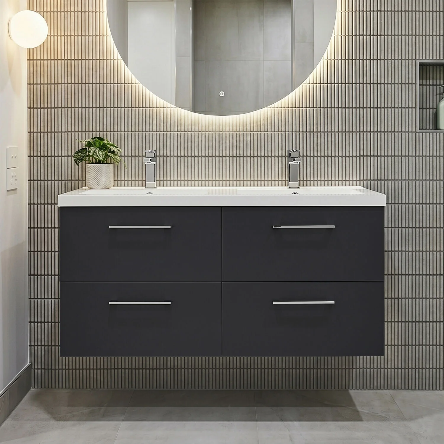 Balterley Level 1200mm Wall Hung 4-Drawer Vanity Unit with Double Basin for Modern Bathroom Storage - Gloss White - Image 2