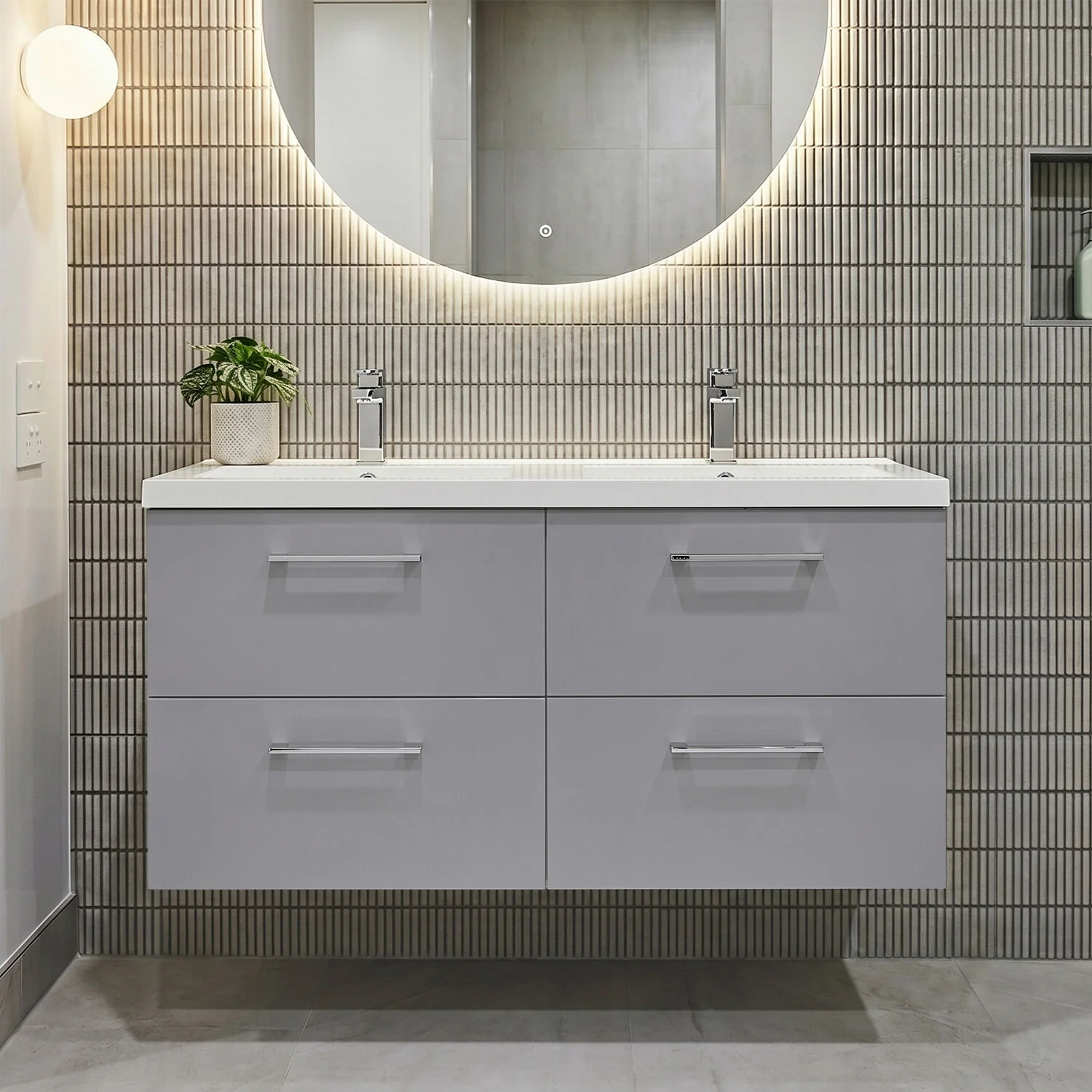 Balterley Level 1200mm Wall Hung 4-Drawer Vanity Unit with Double Basin for Modern Bathroom Storage - Gloss White - Image 4