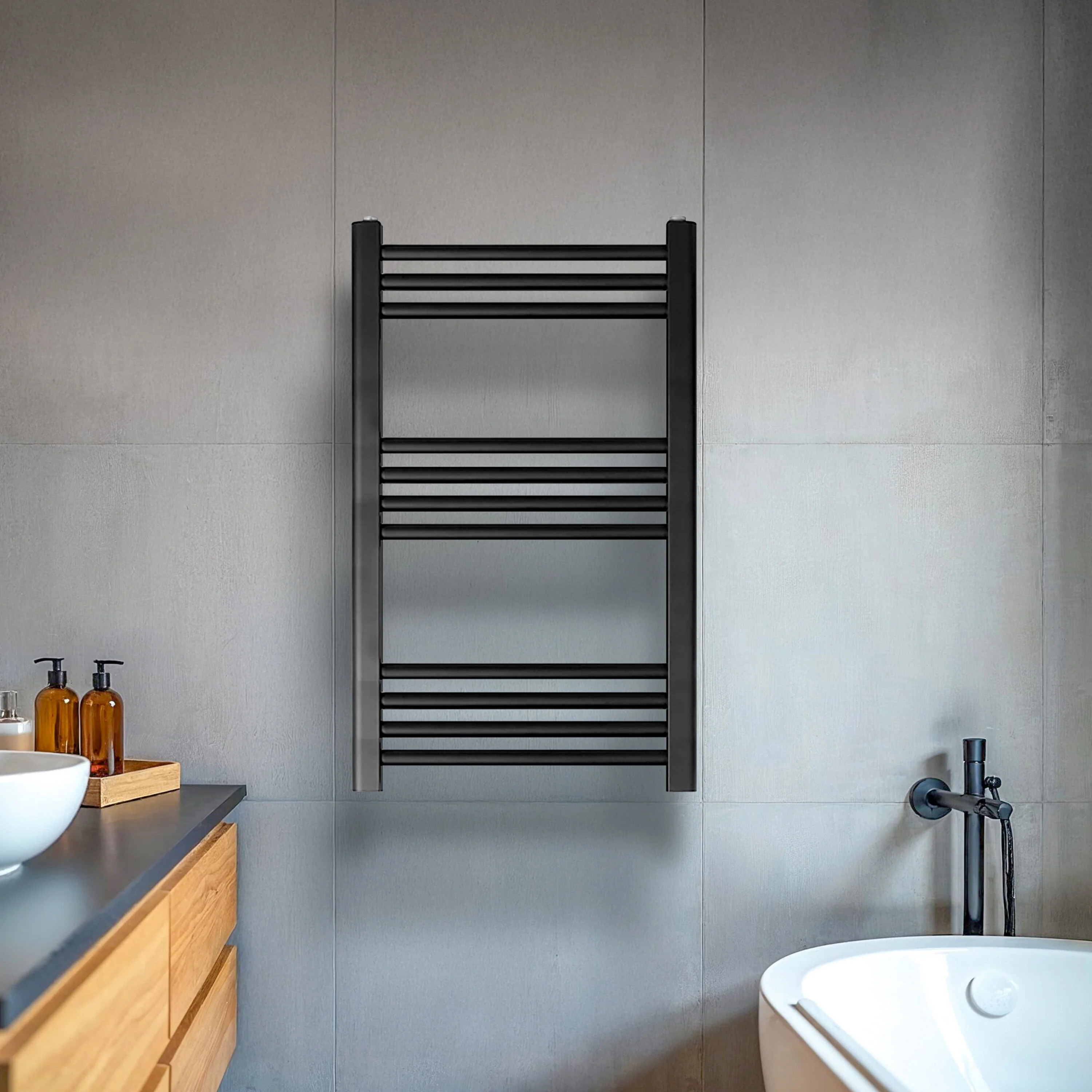 Straight Heated Heated Towel Rail Radiator, 337W, 400 x 700mm, Matt Black - Image 10