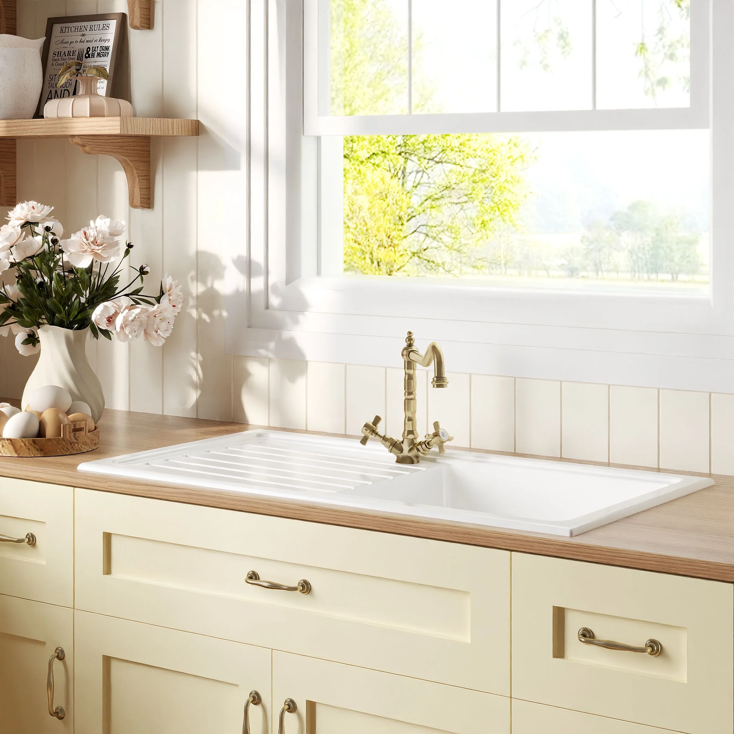 Traditional Fireclay Kitchen Bundle: Single Bowl Sink & Drainer with Waste & French Classic Tap, 1010mm - Brushed Brass - Image 5