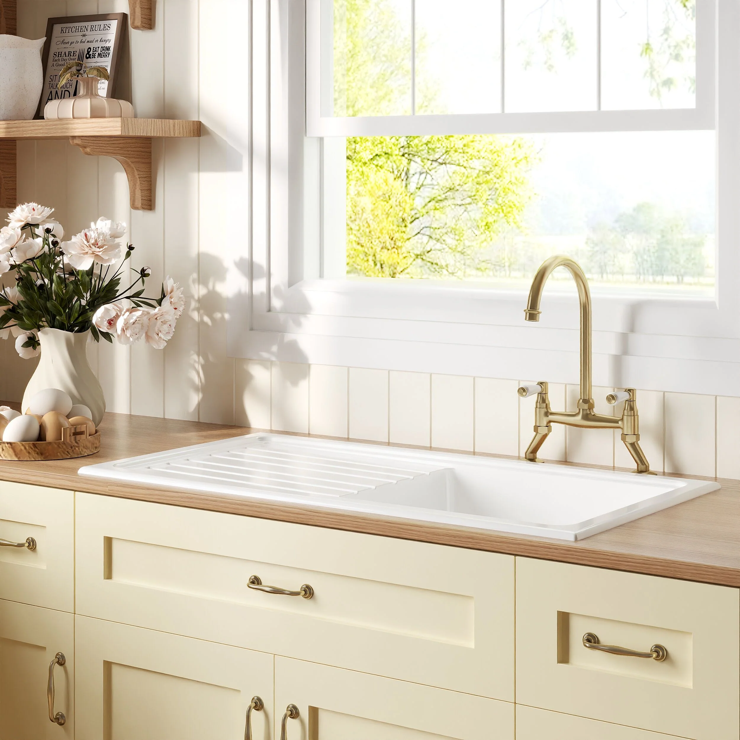 Traditional Fireclay Kitchen Bundle: Single Bowl Sink & Drainer with Waste & Bridge Lever Tap, 1010mm - Brushed Brass - Image 5