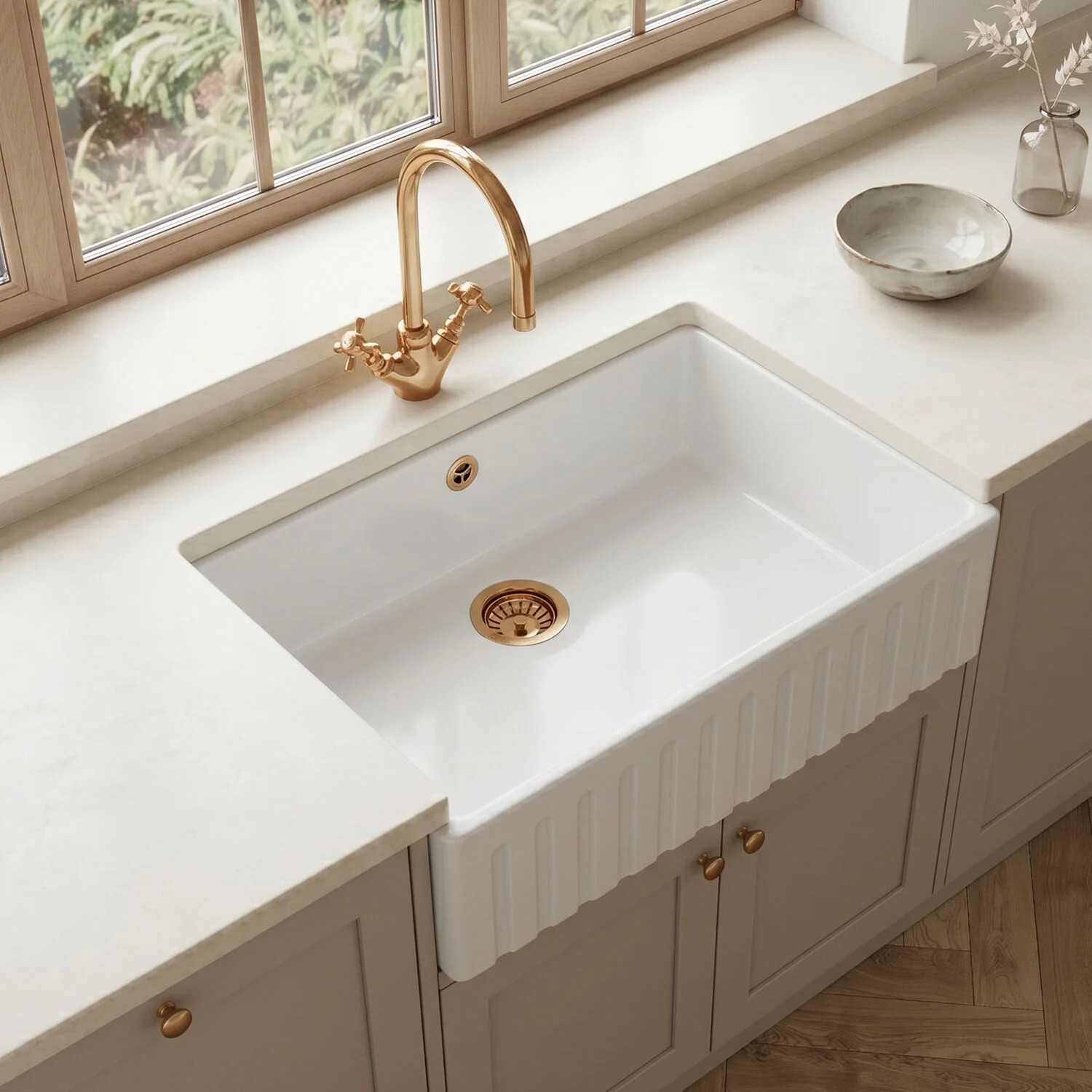 Traditional Fireclay Kitchen Single Bowl Fluted Front Butler Sink with Overflow - 795mm