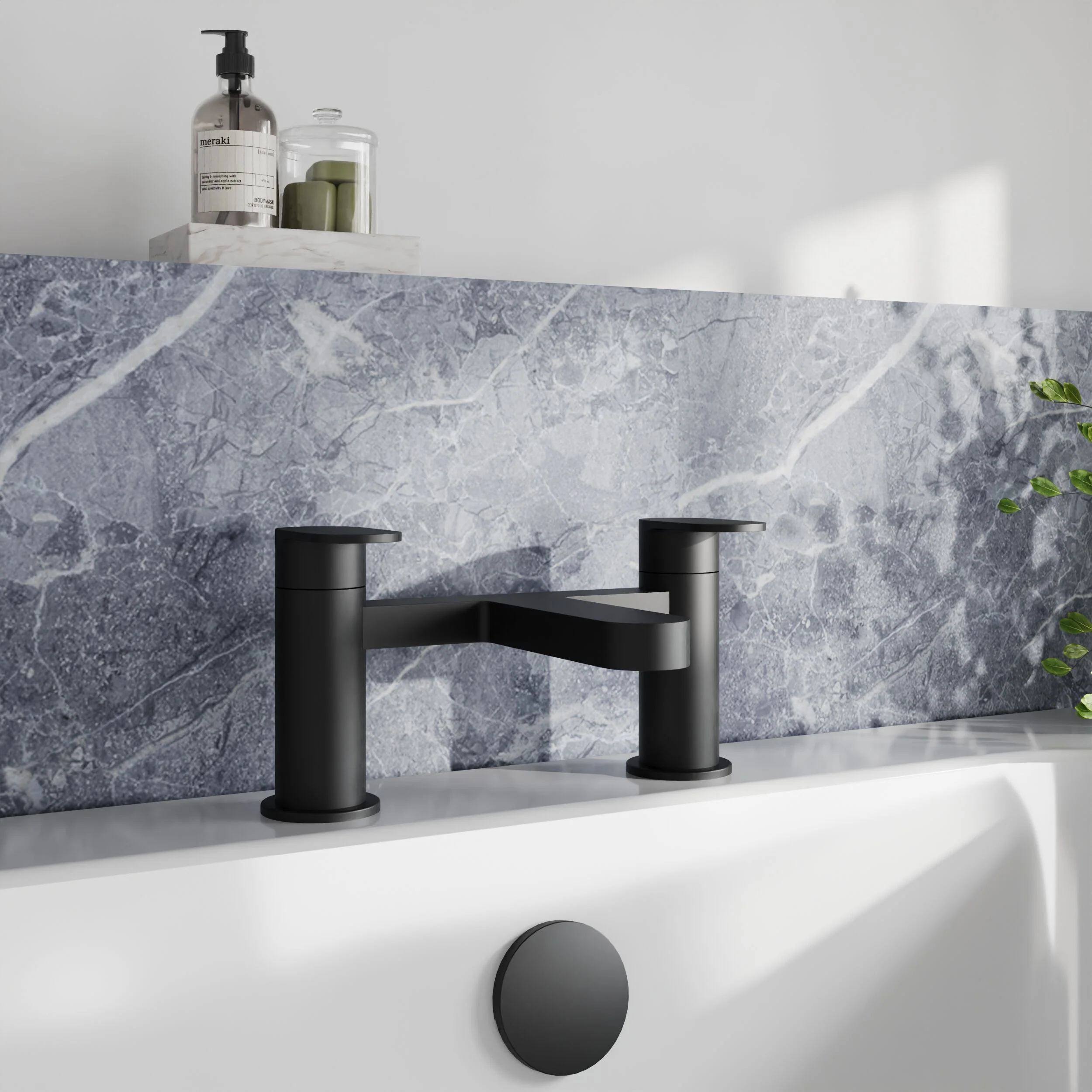 Balterley Cascade Round Deck Mounted Bath Filler Tap - Matt Black - Image 2