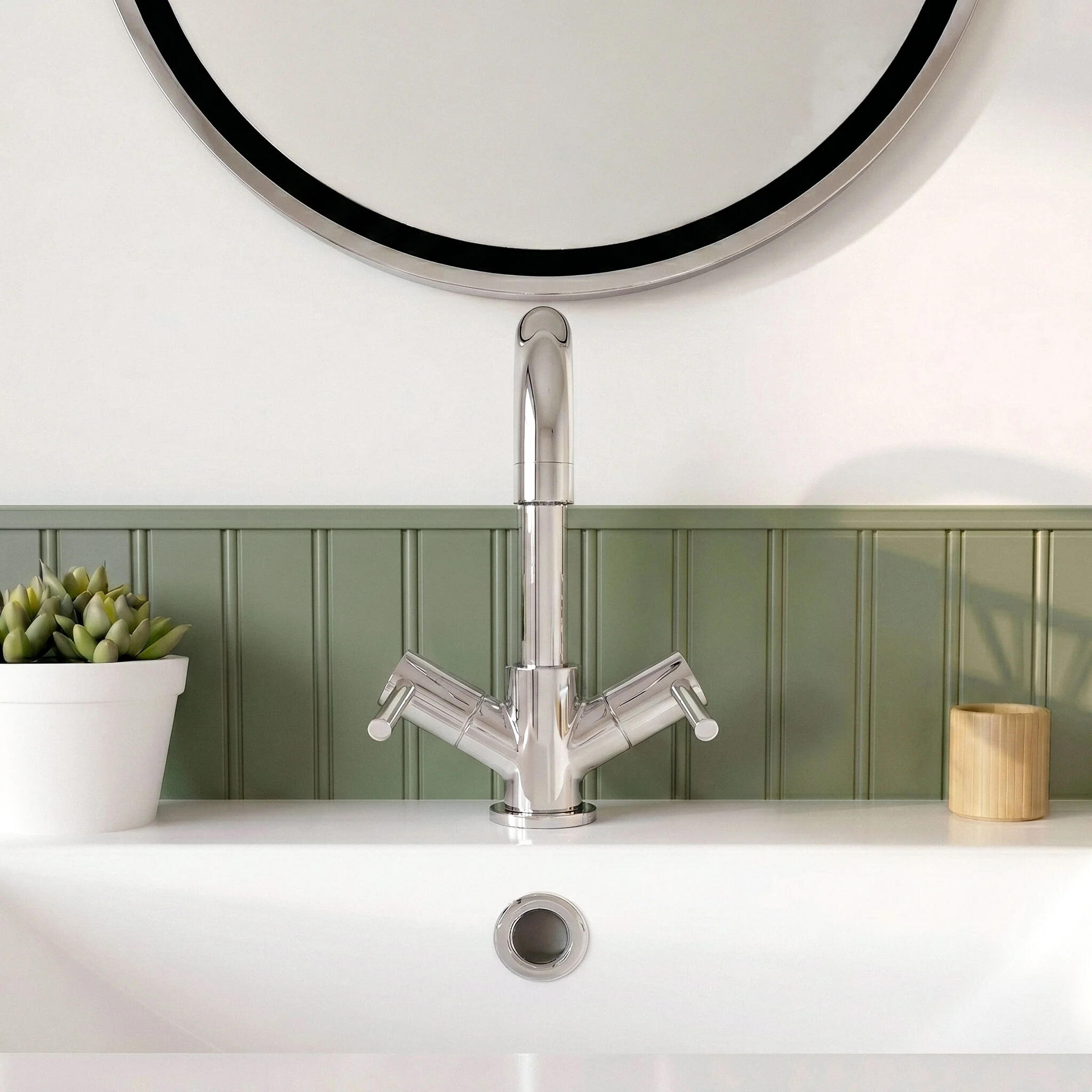 Balterley Evian Round Mono Lever Basin Mixer Tap - Chrome