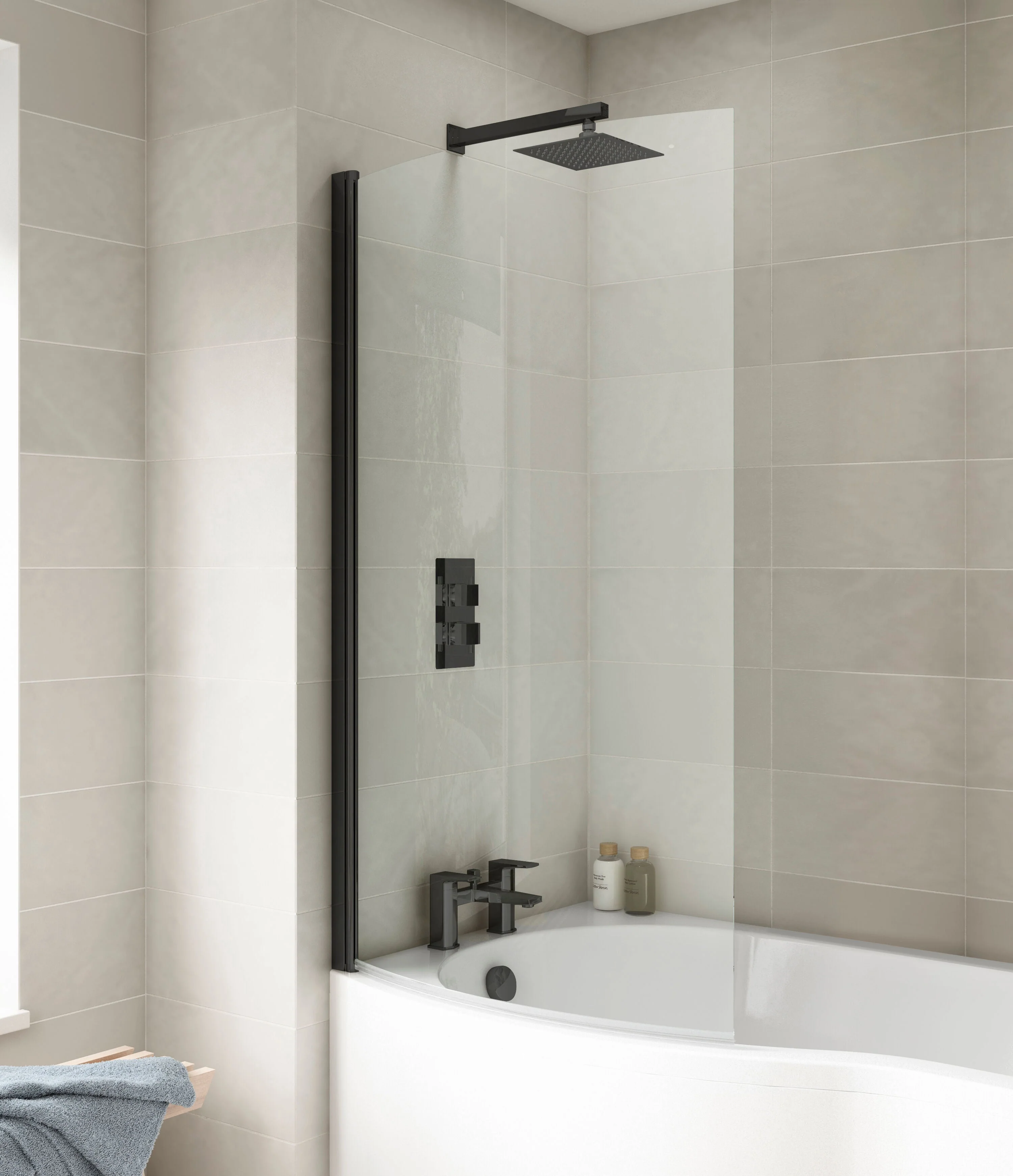 Contemporary Curved 6mm Toughened Safety Glass Reversible P-Bath Bath Shower Screen - Image 5