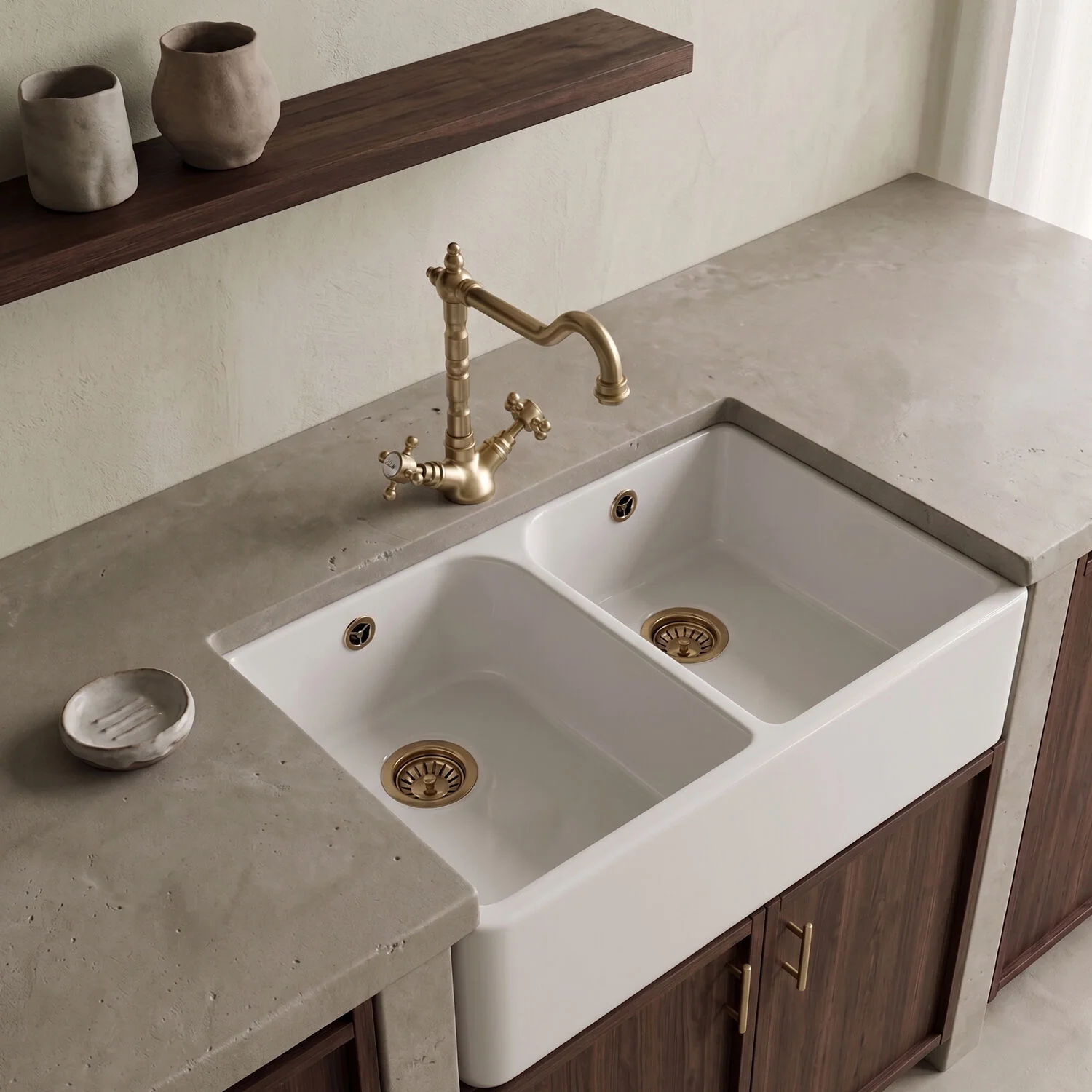 Traditional Fireclay Kitchen Bundle: Double Bowl Full Weir 1 Tap Hole Butler Sink, Wastes & Classic Tap, 795mm - Brushed Brass - Image 2