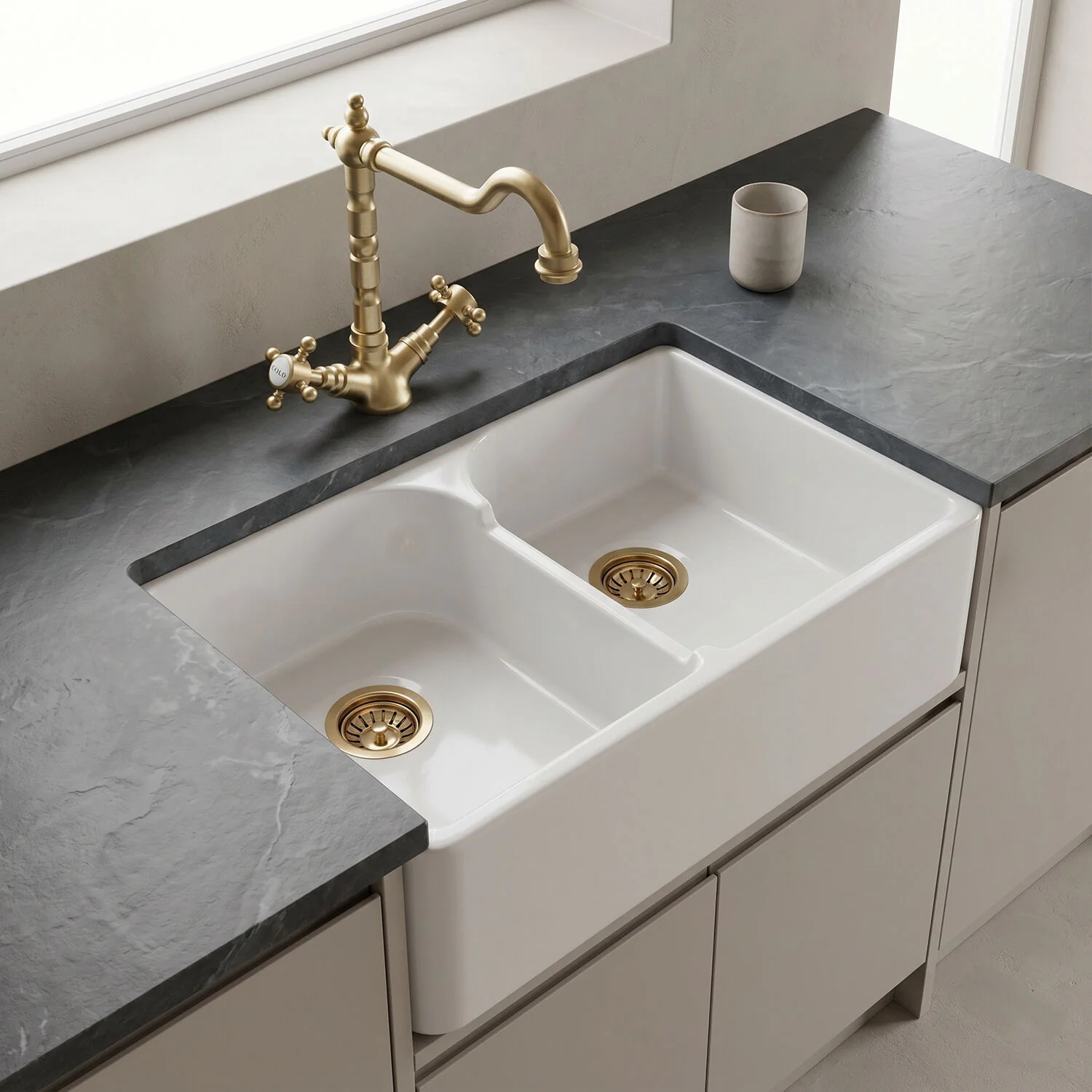 Traditional Fireclay Kitchen Bundle: Double Bowl Stepped Weir Butler Sink, Wastes & French Classic Tap, 795mm - Brushed Brass - Image 2