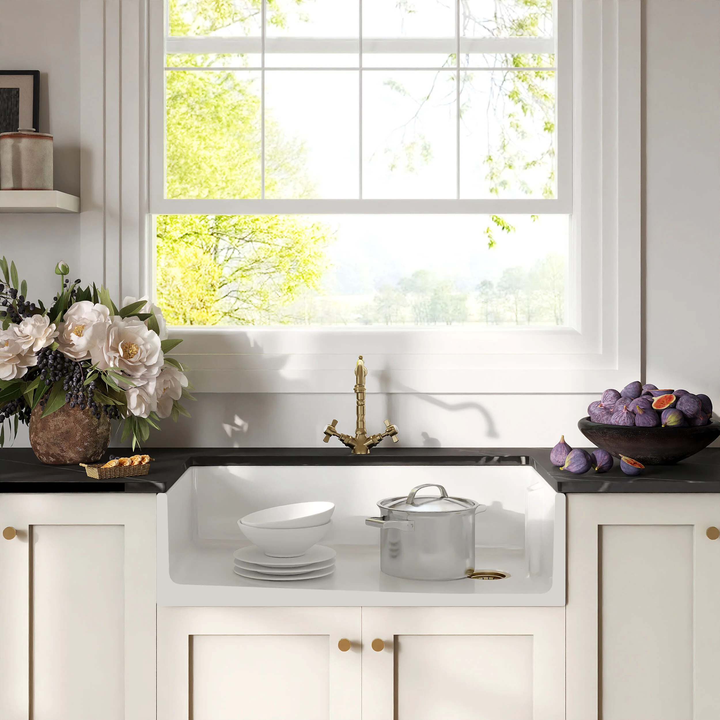 Traditional Fireclay Kitchen Bundle: Single Bowl Belfast Sink, Strainer Waste & French Classic Mono Tap, 895mm - Brushed Brass - Image 2